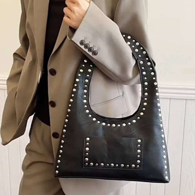 Fashion Shoulder Bag Women Retro Rivet Decorative Purses Handbags European and American Motorcycle PU Leather Armpit Handbag