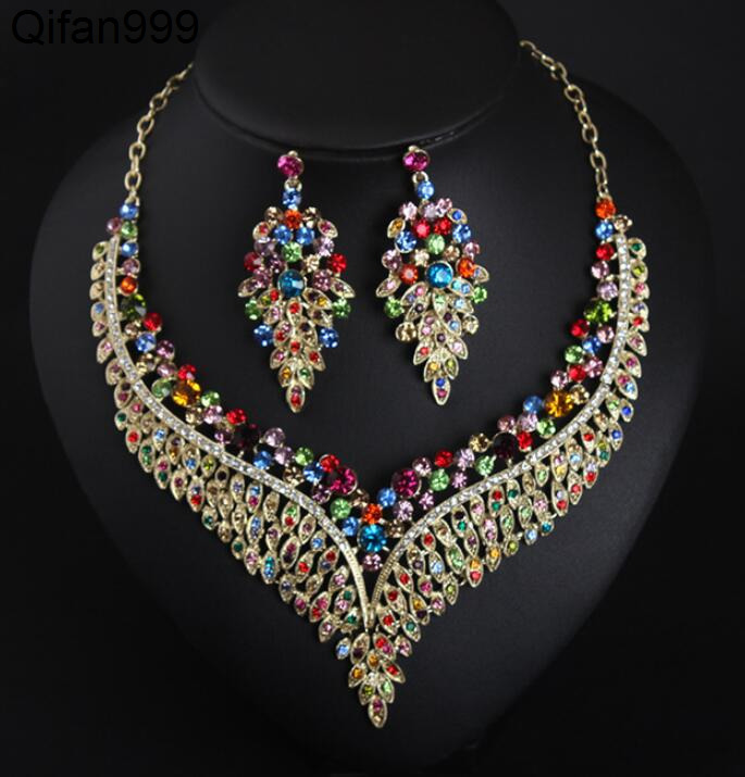 European and American Fashion Full Crystal Collarbone Bride Exaggerated Party Layering Rhinestone Necklaces Necklace Set