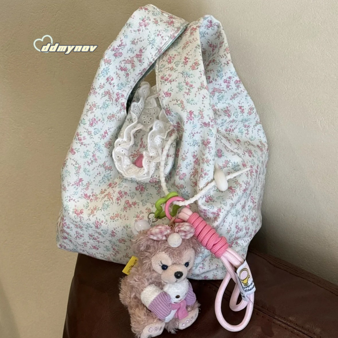 Korean Style Large Capacity Floral for Women 2025 New Pleated Cloud Niche Two-in-One Tote Commuter Crossbody Bag ddmynov