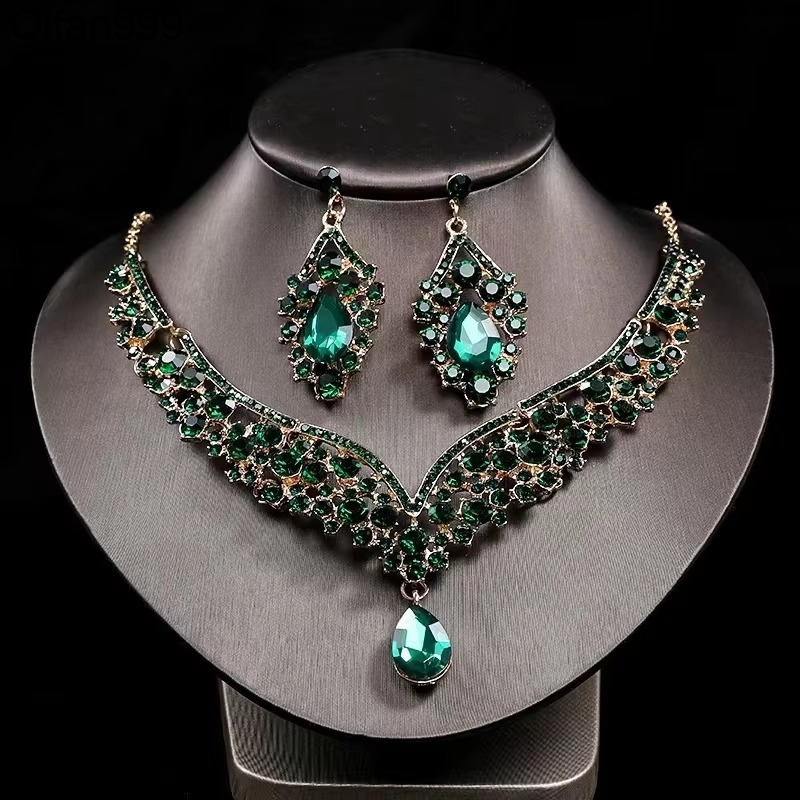 European and American Bridal Jewelry Set Wedding Exaggerate Crystal Rhinestone Earrings Necklace Jewelry Set for Women