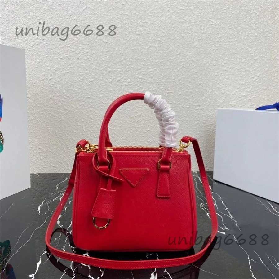 Womens crossbody Leather Handbag Shoulder bag Casual large capacity comfortable2025
