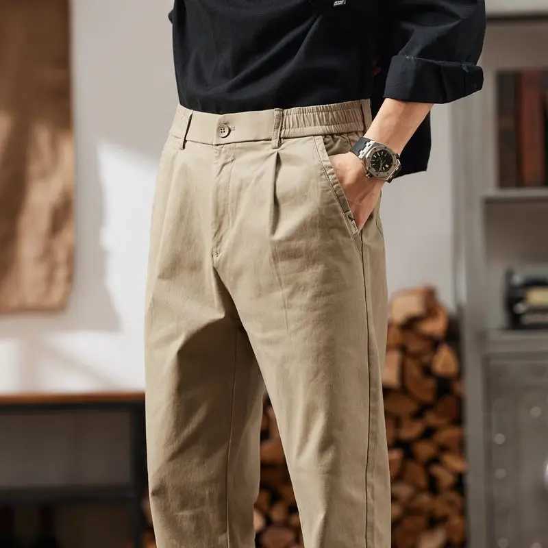 2025 New Mens Straight Pants Elastic Waist Chino Trousers Cargo Male Regular Fit Cotton Stretch Spring Casual Korean Golf Wear XJ250618