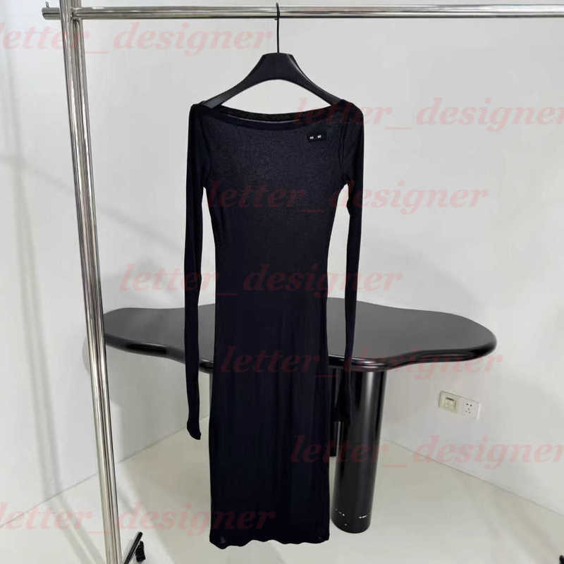 luxury Designer women's dresses mirror quality Women's Clothing 25 Summer Autumn New Age-Reducing Style Letter Patch Off-Shoulder Thin Ela