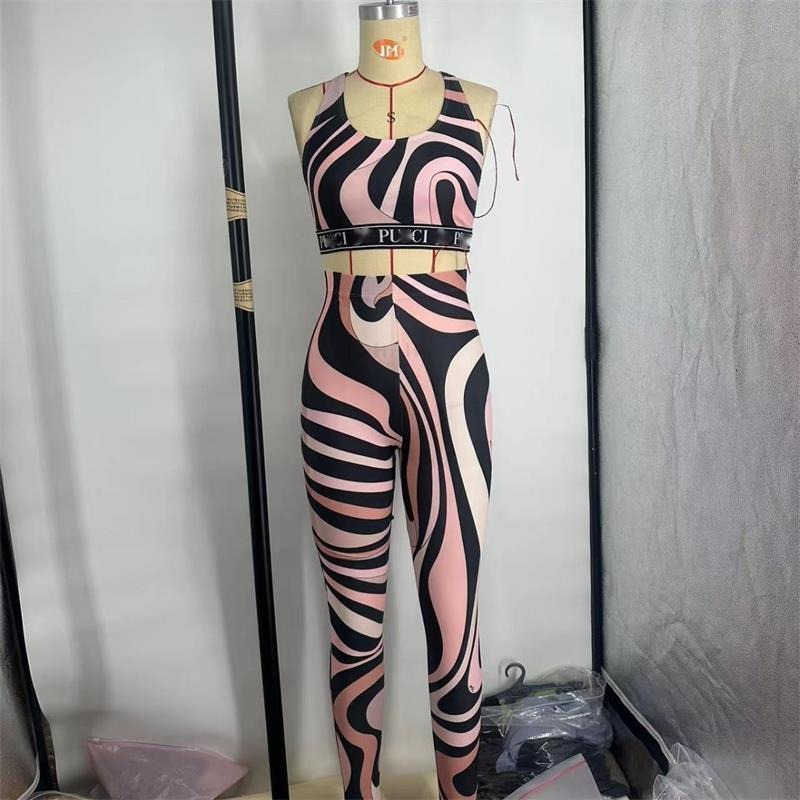 Designer Womens Tracksuist New Yoga Suit Crop Top Tanks And Pants Two Piece Set Sports Outfits
