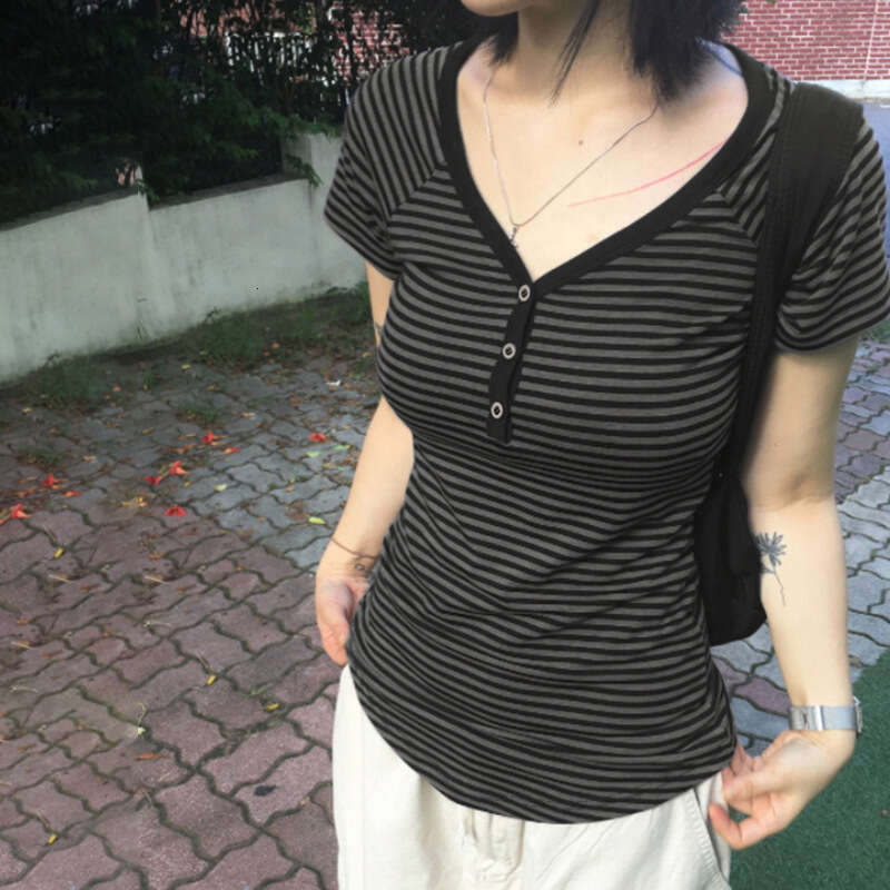 American Style BM V-Neck T-Shirt Women's Striped Three-Button Short Sleeve Slim Fit Ribbed New Top B5