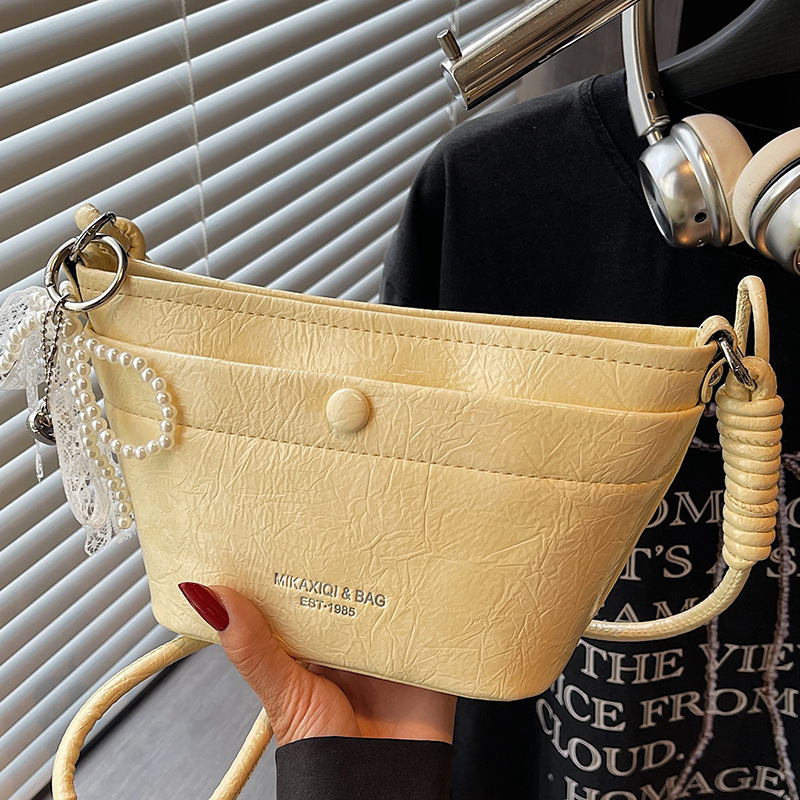 Free shipping designer Bag 2025 Summer New Korean Style Simple Bucket Bag Women Casual High-Value Solid Color Crossbody Bag Fashion Shoulder Bag
