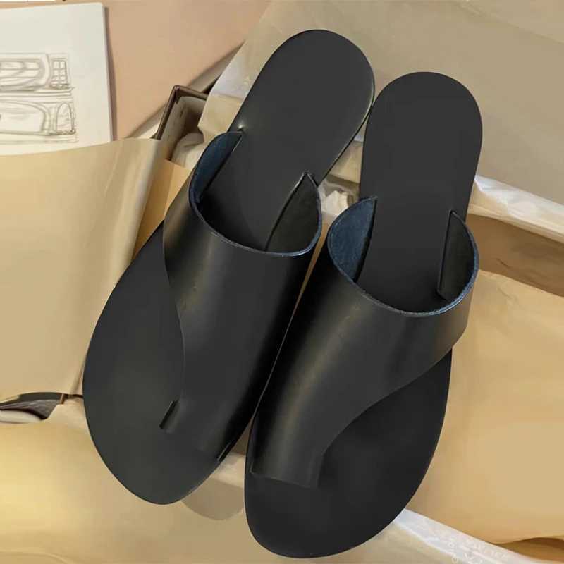 Flats Womens Clip Toe Slippers Casual Shallow Flip Flops 2025 Summer New Trend Fashion Slides Walking Soft Womens Sandals Z250620