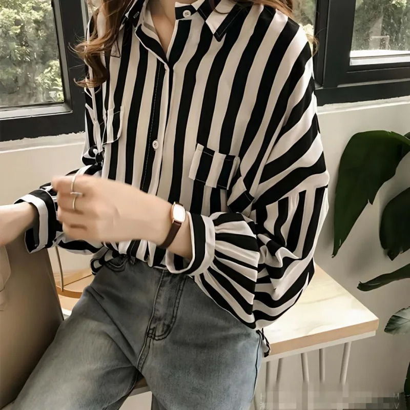 1pcs Woman Spring Autumn Stripe Shirts Lady Casual Long Sleeve Turn-down Collar Loose Shirt Female Chiffon Temperament Tops 250616