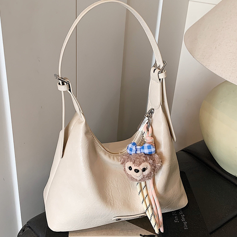 Free shipping designer Women Bag 2025 Summer New High-Value Underarm Bag New Korean Fashion Simple Large Capacity Bag Commuter Bag Shoulder Bag