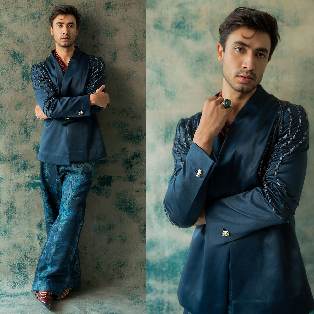 Unique Men Suits Shawl Lapel Tailor-Made One Piece Jacket Beads Rhinestone Groom Blazer Evening Prom Party Customized Only Coat Plus Size