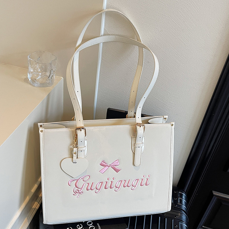 Free shipping designer Bag Niche Retro Handbag Women Bag Casual Large Capacity Embroidered Letter Shoulder Bag High-Value Fashion Underarm Bag