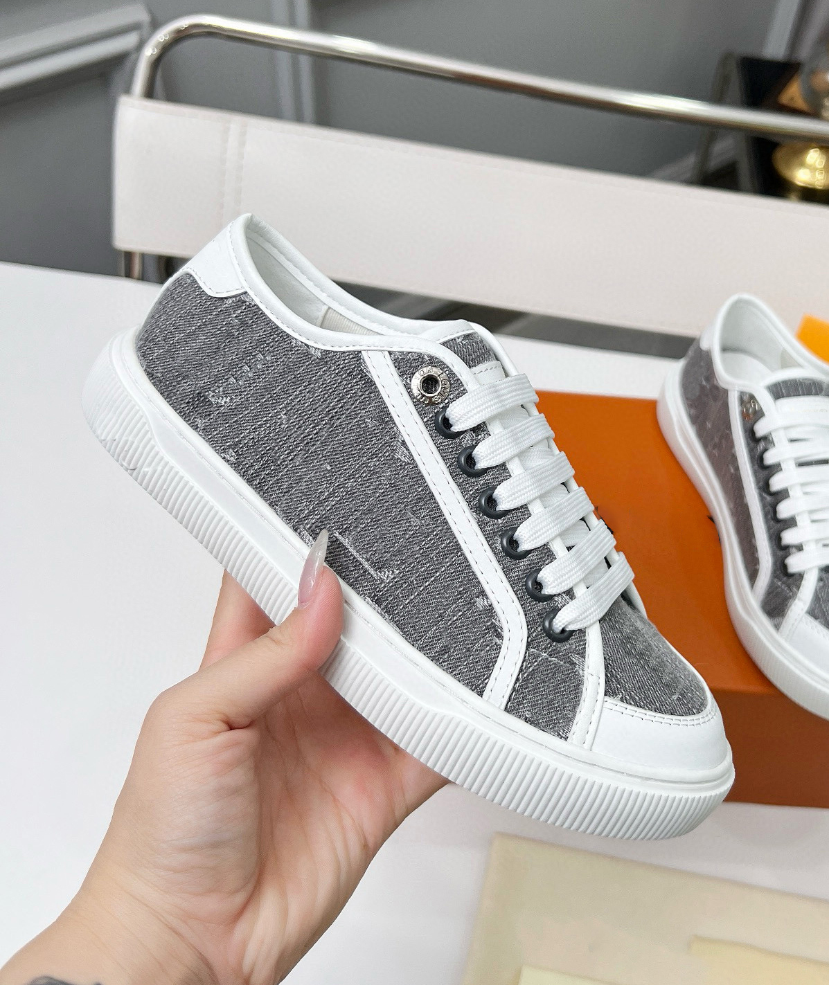 Designer Women Luxury Fashion Trainers Canvas Shoes Leather Denim Monogram Detail Casual Daily Outfit Shoes Sizes 35-41