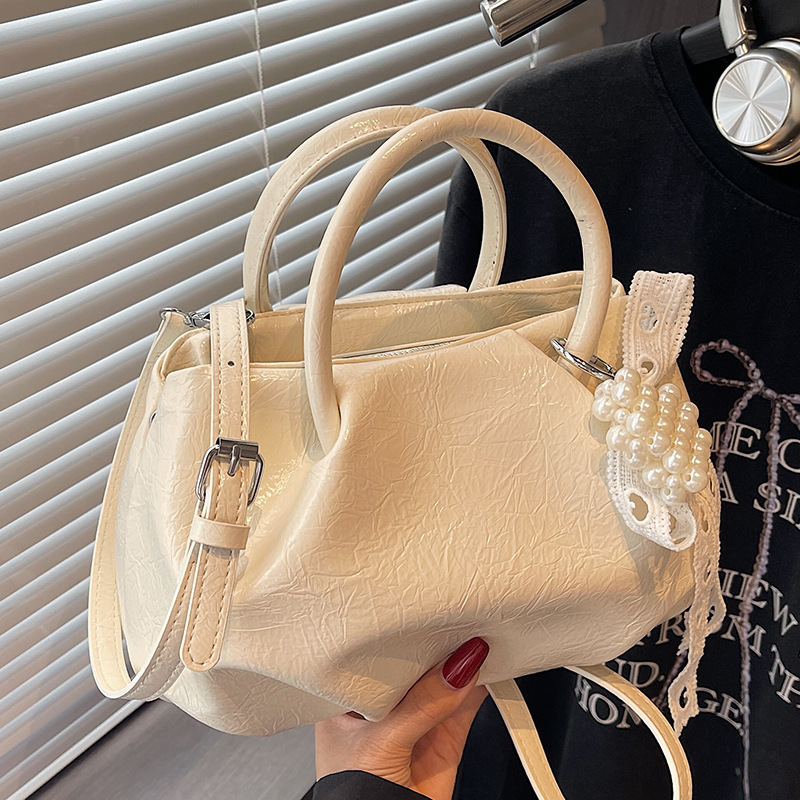 Free shipping designer Bag Summer Fashion Handbag Women Bag 2025 New Pleated Small Square Bag Simple Shoulder Bag High-Value Crossbody Bag