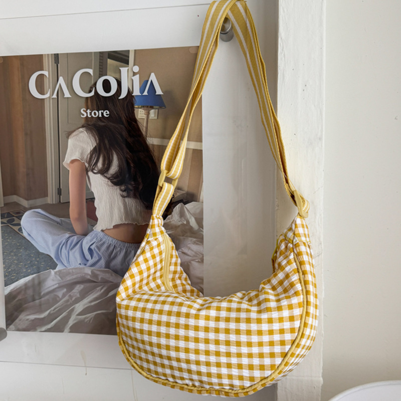Free shipping designer Bag Niche Dumpling Bag New Fashion Crossbody Bag 2025 Stylish Plaid Personality Underarm Bag Casual Shoulder Bag
