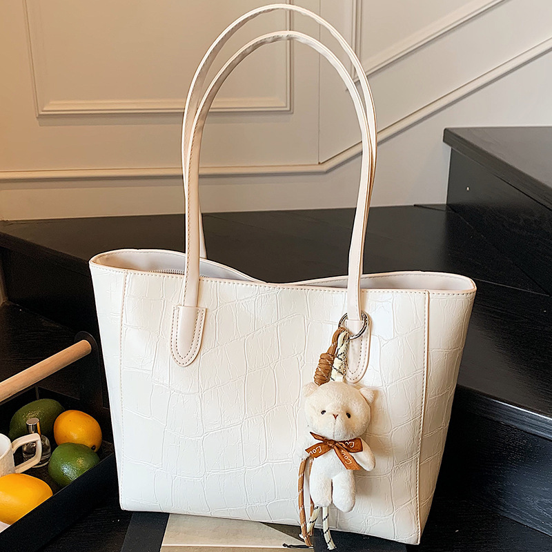 Free shipping designer Bag Summer Commuter Bag Large Capacity Bag for Women Korean Version 2025 New Fashion Shoulder Bag Handbag Tote Bag