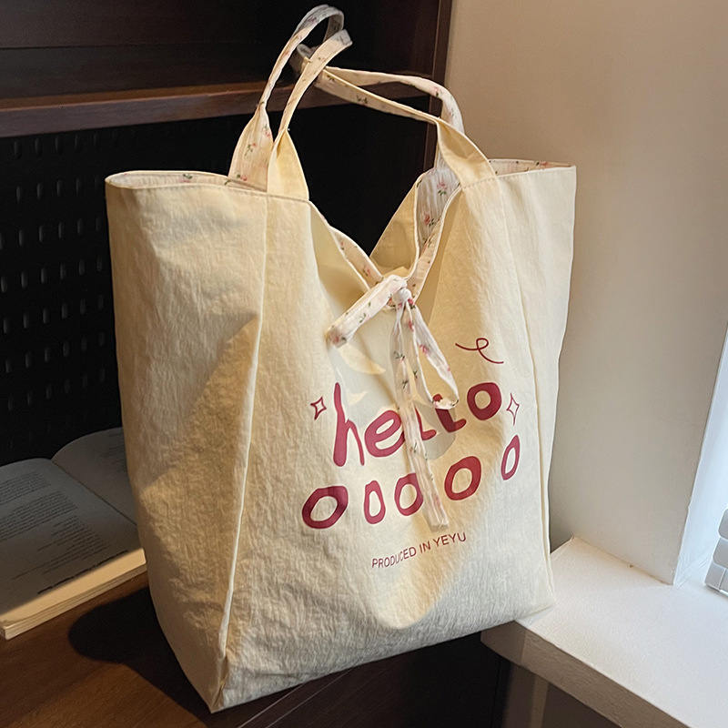 Free shipping designer Bag 2025 Summer New Korean and Japanese Style Large Capacity Canvas Bag Floral Tote Bag Shoulder Bag Niche Handbag