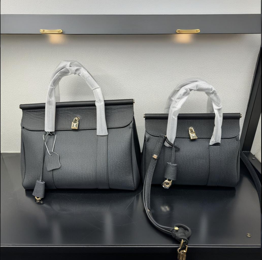 2025 Celebrity Same Style Commuter Tote Bag High Quality Handheld Crossbody Tote Bag with Leather Cover for Men, Luxury Designer Women's Bag