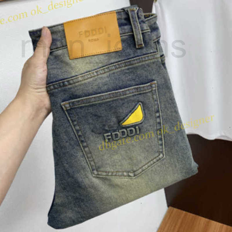 Men's Jeans Designer Mens New Casual Pants Luxury Brand High Street Straight Jean Ins Korean Version Trend Slim Fitting Blue Washed Zipper Bike
