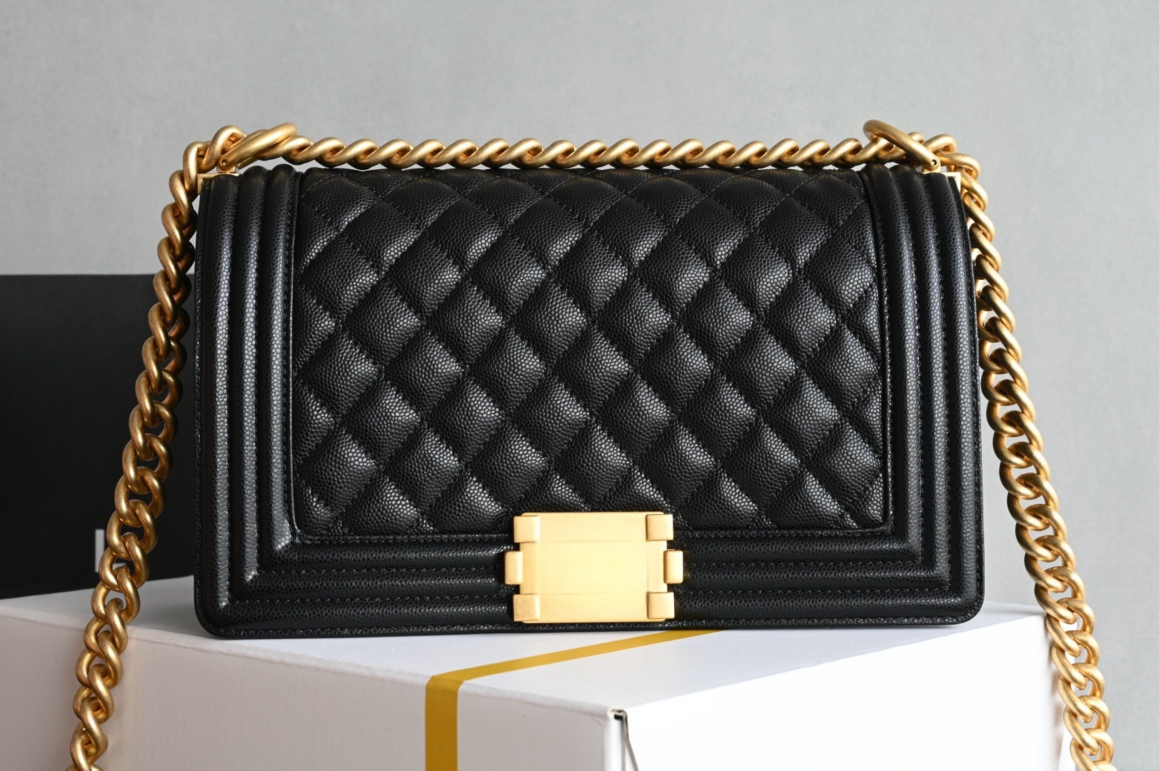 2025 Mirror Quality Caviar Calfskin BOY Chain Sling Bag Black Women Single Shoulder Crossbody Bags BOY mouth cover bag 25CM Real Leather Designer-image-930603194