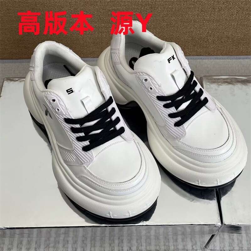 Zhao Lusi Same Style 2025 Spring New Thick-Soled Panda Casual Lace-Up Sneakers Cross Flower Dad Women's Shoes