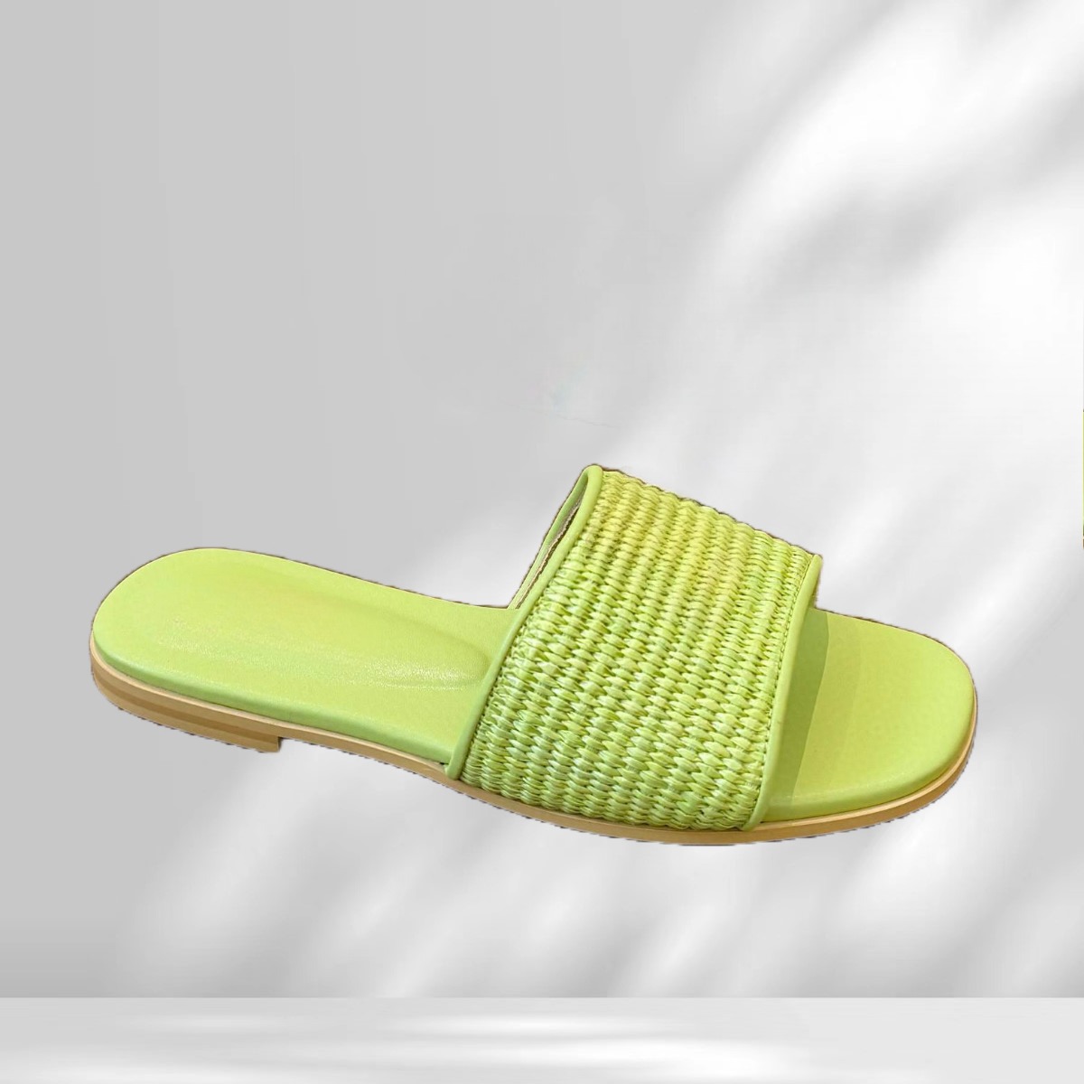 Pince Slipper Semelle Chaussures de boucle Summer Summer Flats Classic Robe Sandale Femmes