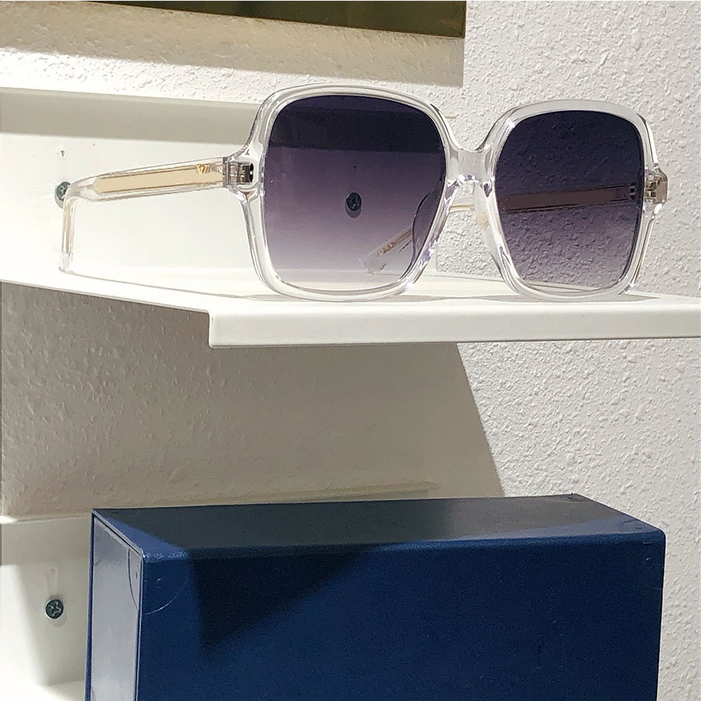Aura Square Sunglasses Z2917W Acetate Fframe Sunglasses Carefully Designed By The Brand female designer are suitable for both men and women to wear