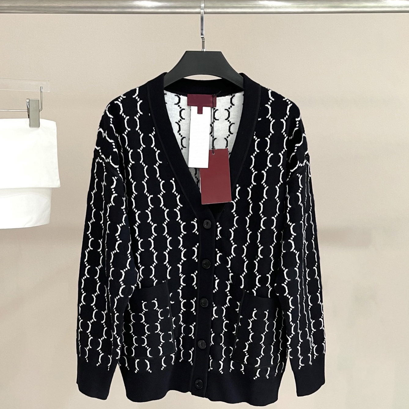 High quality designer women's sweater, fashionable classic letter jacquard cardigan, casual loose button knit sweater, spring and autumn V-n
