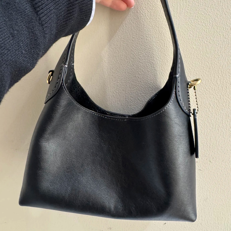 Sacs de créateurs Brooklyn 28 femmes Hobo Fashion Underarms Sacoche en cuir sac à main en cuir multi-taille Cu068 Toches d'épaule populaires de s