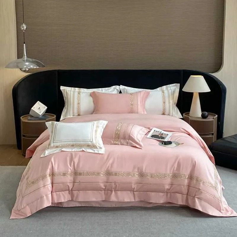 XJ Stylish Soft-Pink Flannelette Bedding Collection: Includes Duvet Cover and Pillowcases-image-1064229945
