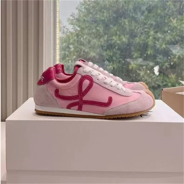 2025 Designer Canvas Chaussures décontractées baskets en cuir en cuir en daim bas à talons bas