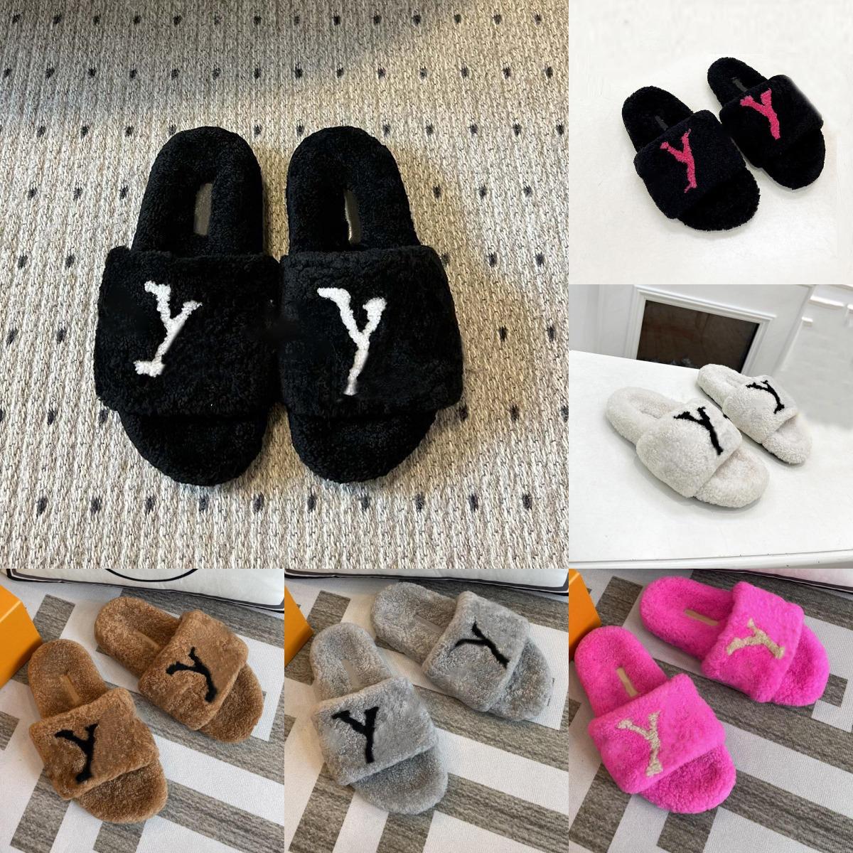 Winter designer warm cotton slippers height increase slipper Platform Hairy sandals for women girl wearing luxury slides fashionable plush for home