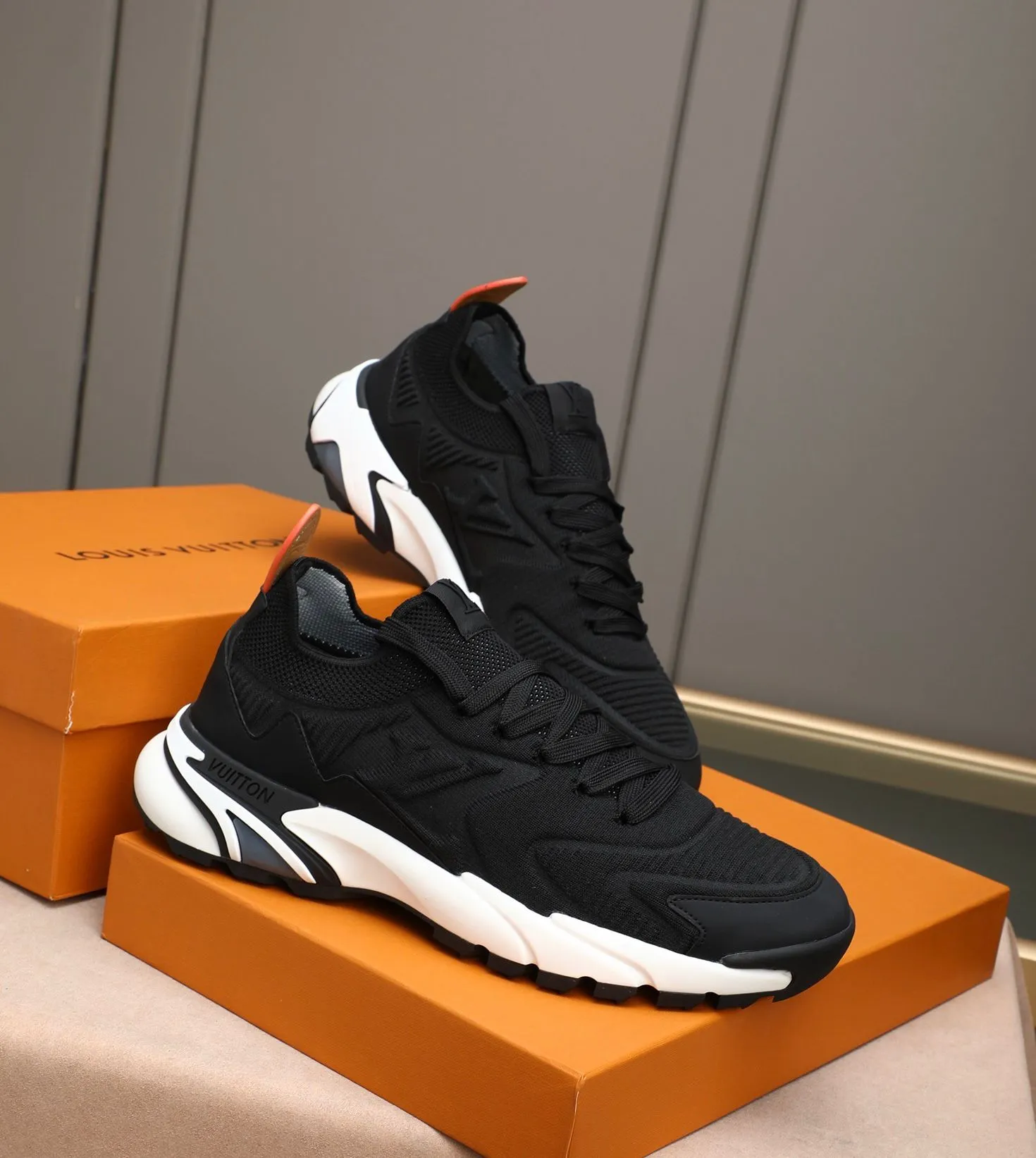 Top Quality Men Runner Tatic Trainers Technical Knit Calf Leather Sneakers Shoes Slip-on Fit Mesh Breathable Runner Sports Casual Brand Footwear