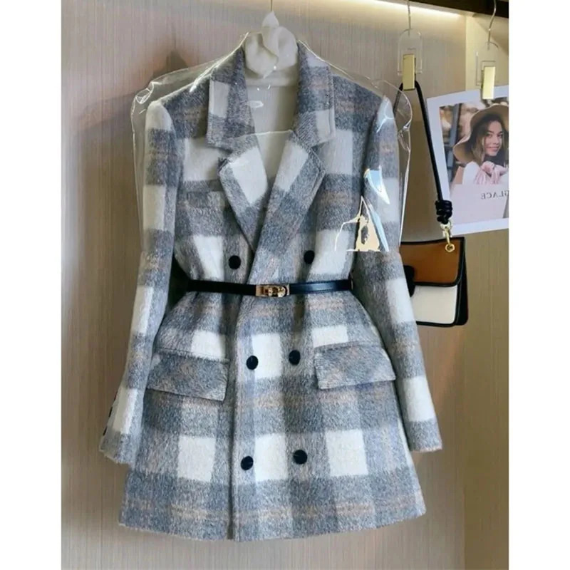 Womens Wool Coat Autumn Winter Sense Temperament Ladies Outerwear Fashion Korean Version Femme Woolen Jacket 250929BJ