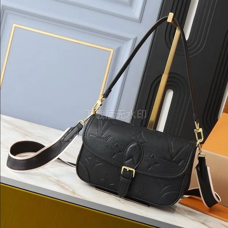 Multicolor diane Bag must have designer handbag Womens crossbody shoulder bag mirror quality Luxury baguette bag leather chain bag travel ultimat