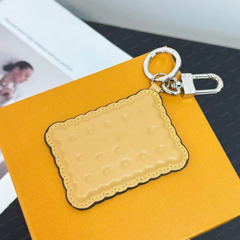 Biscuit Biscuit Donut porte-clés et sac Charme de beignet de beignet Charme Keeschaines Hamburger en cuir en cuir métal