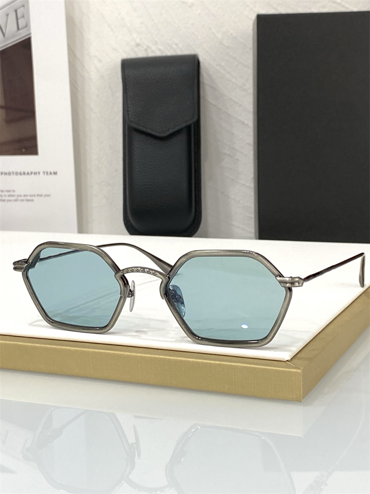 Lunettes de soleil de mode de créateur de luxe Cadres pour hommes DATASS Cadre optique pour femmes Des lunettes cool peuvent faire des lentilles