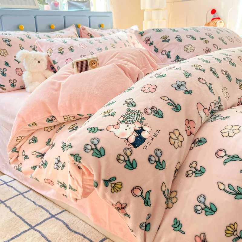 2025 New Style 200gram Fresh Light Milk Fleece Single Quilt Cover Autumn Winter Printed Cartoon Fleece Warm Student Duvet Cover H251011-image-1079309757