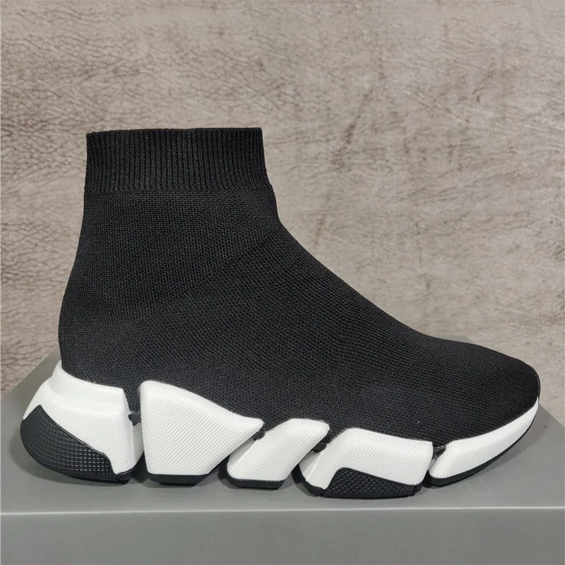 Top Designer Speed Trainer Chaussures décontractées à vendre à lacets Mode Chaussettes plates Bottes Speed ​​2.0 Hommes Femmes Runner Sneakers