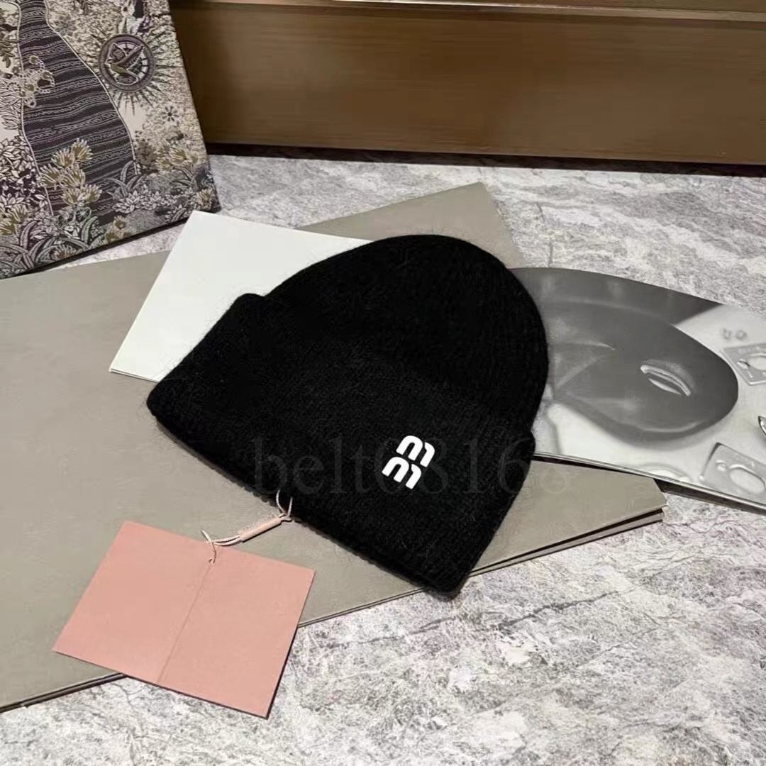 Designer beanie hat women winter warm knitted brand hats fashion wool cashmere letter printed hat woman outdoor travel skiing windproof caps high qu