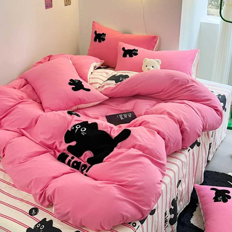 Ins Pink Stripe Bedding Set Towel Embroidery Duvet Cover Set Queen Twin Full Size Bed Flat Sheet Quilt Cover cases Kawaii H251011-image-1079316595