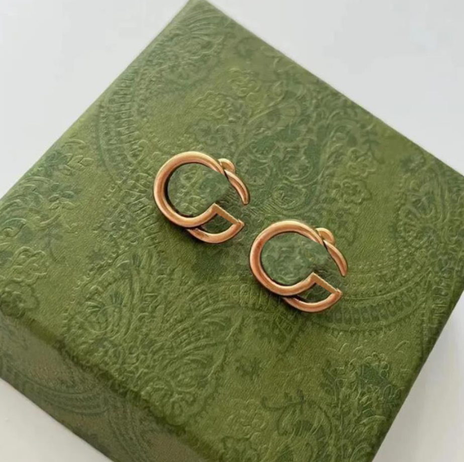 NEW Ensemble de boucles d'oreilles de créateur classique avec lettres élégantes - Accessoire de mariée idéal