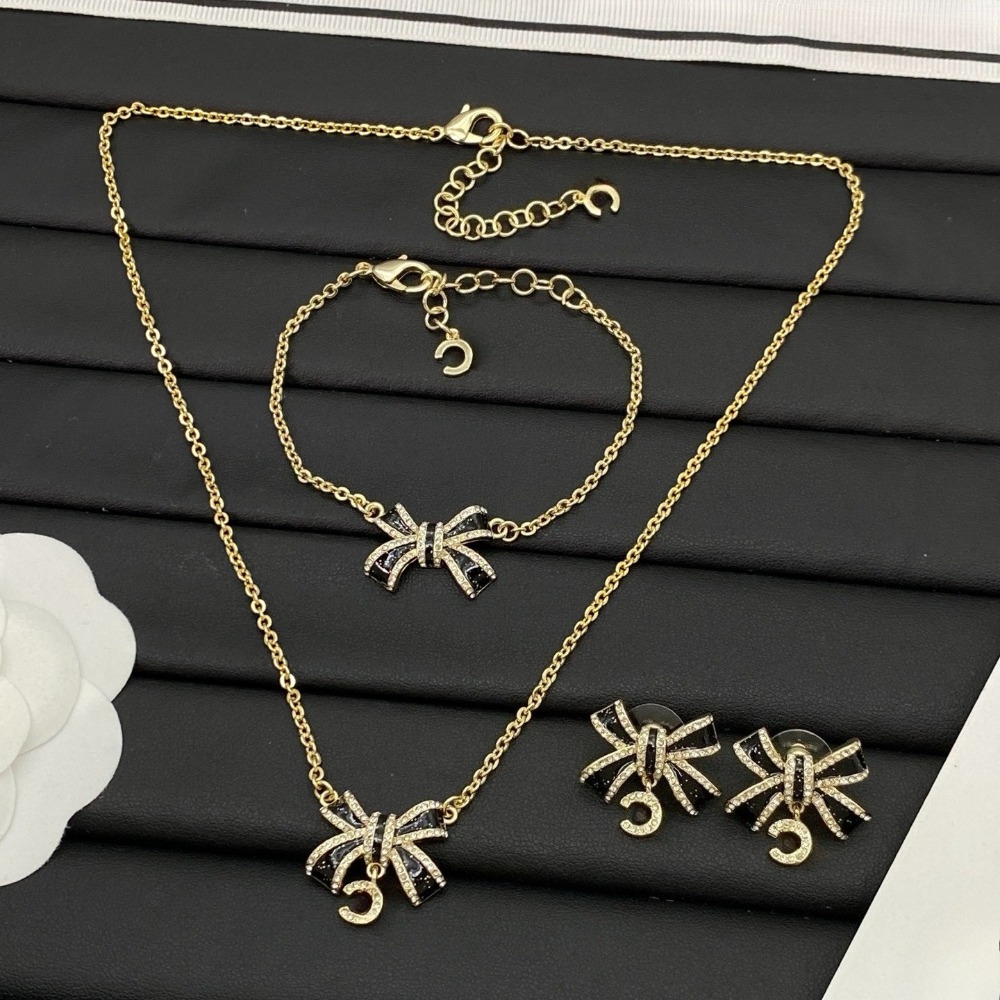 Women's Jewelry Set Holiday Gift Variety Necklace Earrings Bracelet Brooch Designer Jewelry Classic 18K Gold Plated High Quality Christmas G-image-1080026225