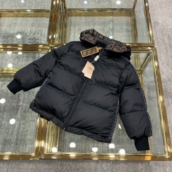 2025 Winter Designer Kids Coat Luxury Down Jacket For Kid Designers Baby Outerwear Children Warm Coat Boy Girl Clothes size 100cm 160cm C251021-image-1080965871