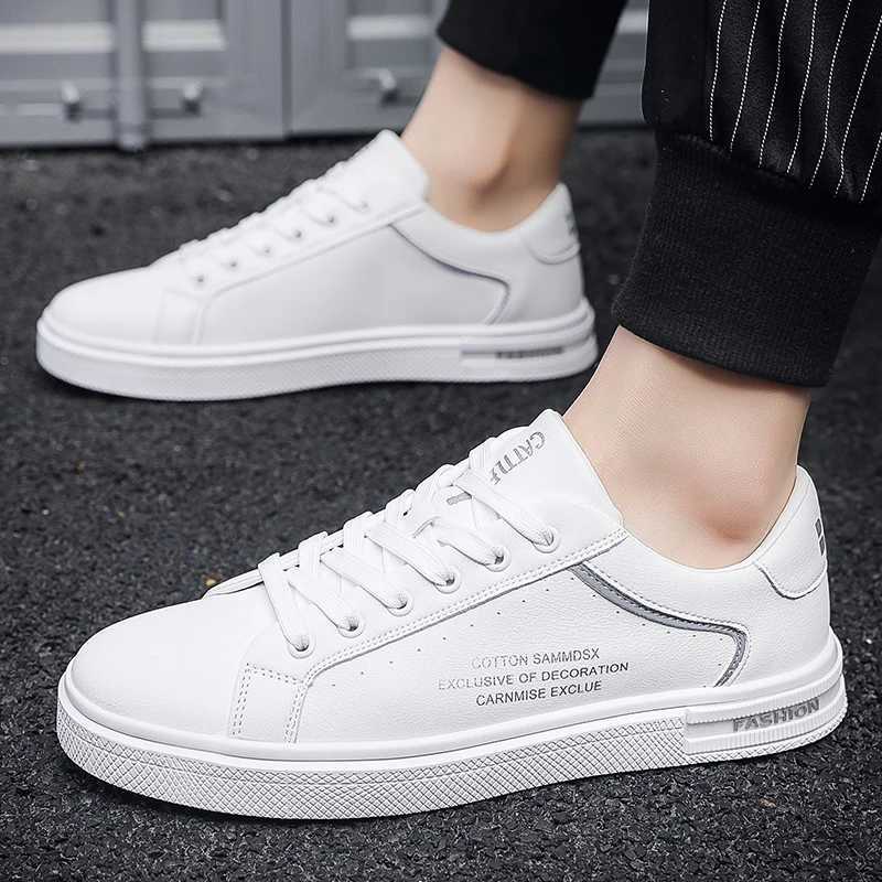 Autumn Trendy Sneakers Men Casual Lightweight Soft Sole White Tenis Running Korean Style Daily Fashion Sports Shoes Z251013