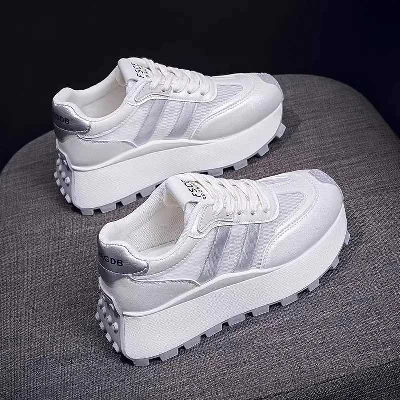 Thick soled for women in spring summer 2025 new mesh breathable height increasing dad sports and casual shoes Z251013
