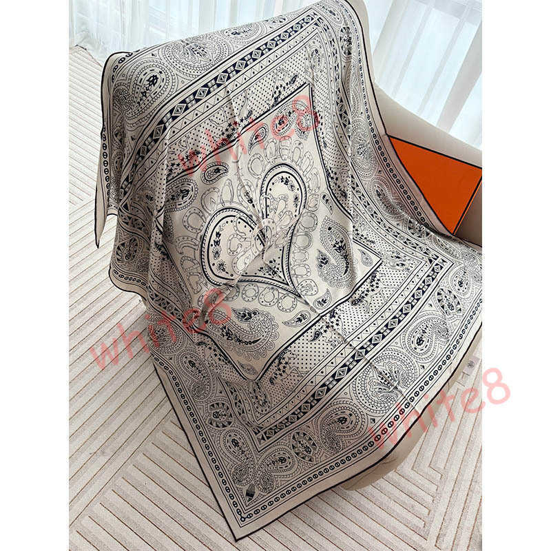 Foulards de créateurs Cheval en forme de coeur Style ethnique Paisley Écharpe Mulberry Soie Laine Double face Imprimé Élégant À La Mode Châle Cha