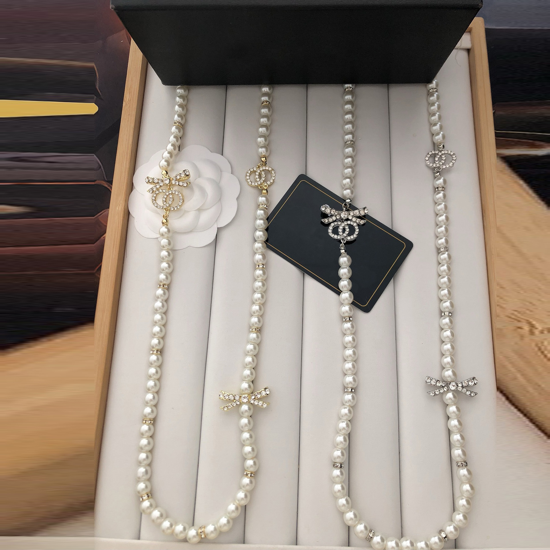 Pendentif en cristal collier de perles bijoux classiques femmes tour de cou chaîne nœud papillon strass lettre ronde géométrie colliers chaîne de