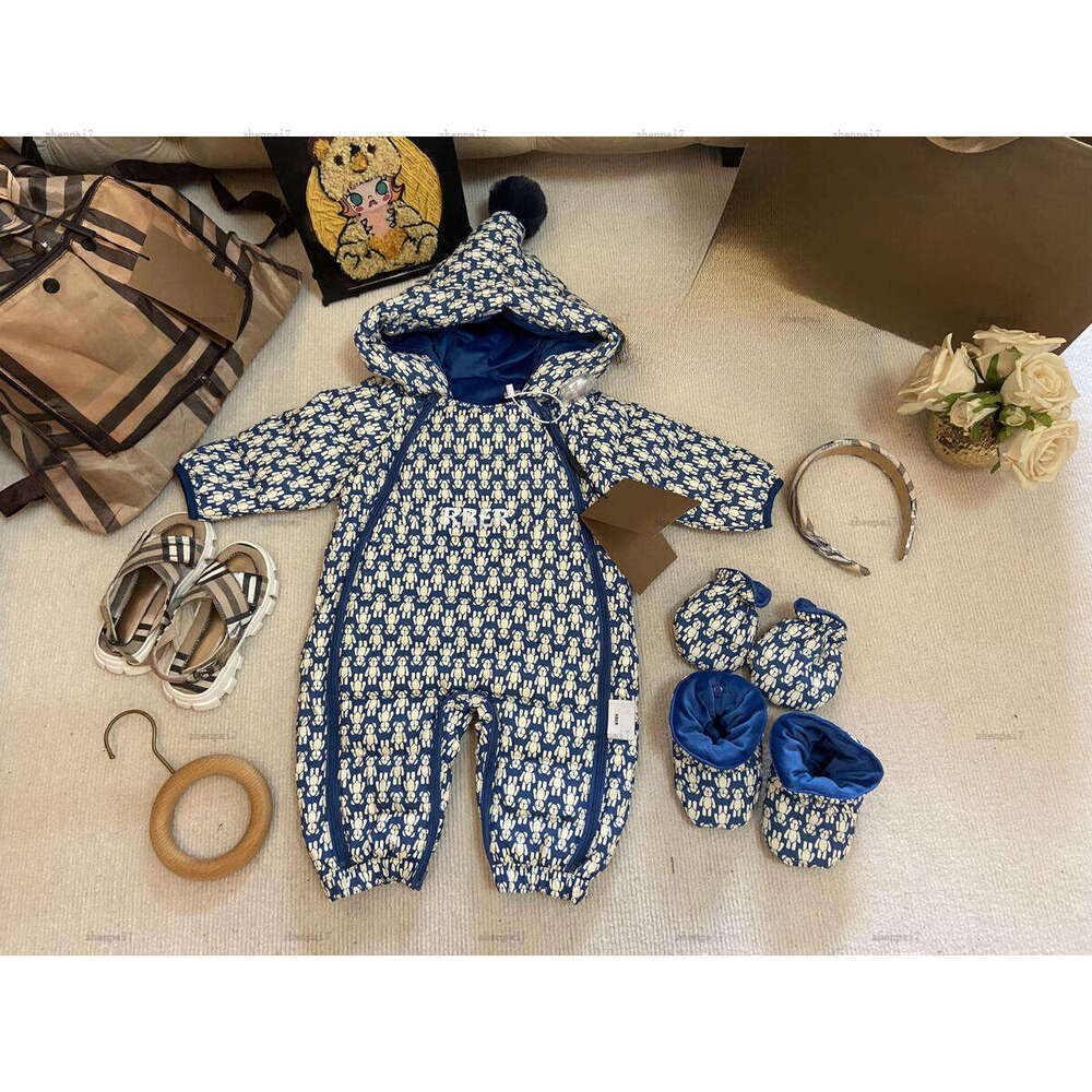 Top newborn Down jumpsuits Plush bear print infant bodysuit designer toddler clothes baby romper gloves and foot covers A378X11N104-image-1080440926