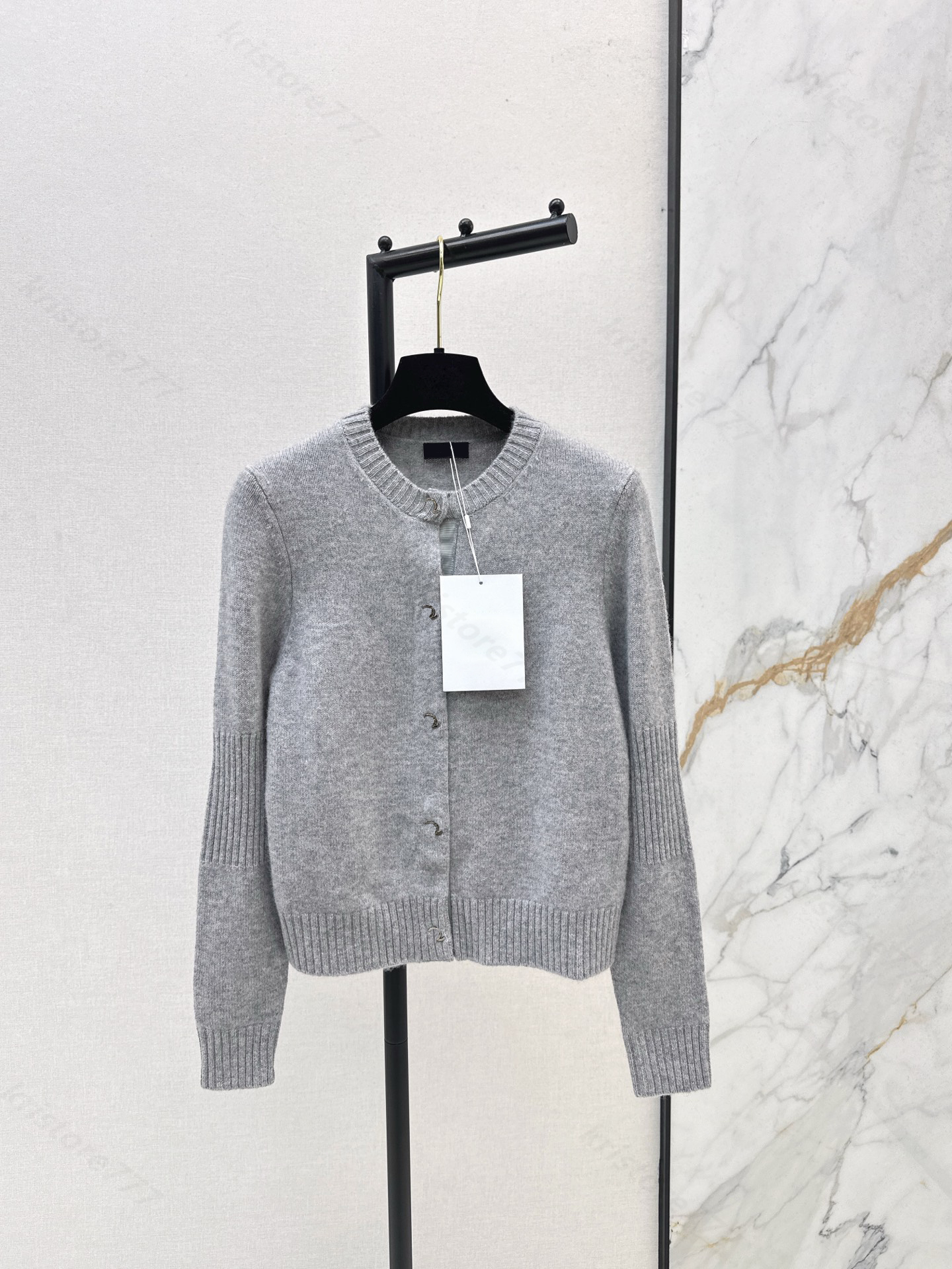 Warm Women's Wool Cardigan Design Sweater Jackets Slim Single-Breasted Letter Buttons Knitted Tops Girls Runway High End Vintage Crop Tops Stre
