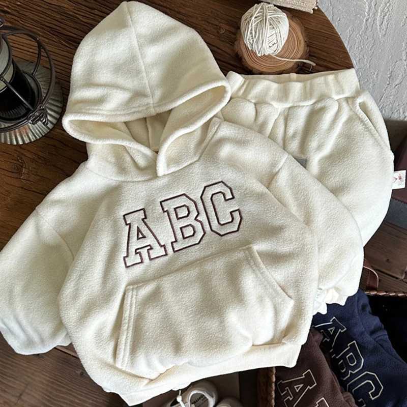 New Kids Warm Clothing Set Autumn Winter Boys Girls Fleece Suit Letter Hoodies Pants 2Pcs Casual Outfits Children Tracksuits H251208-image-1087662672